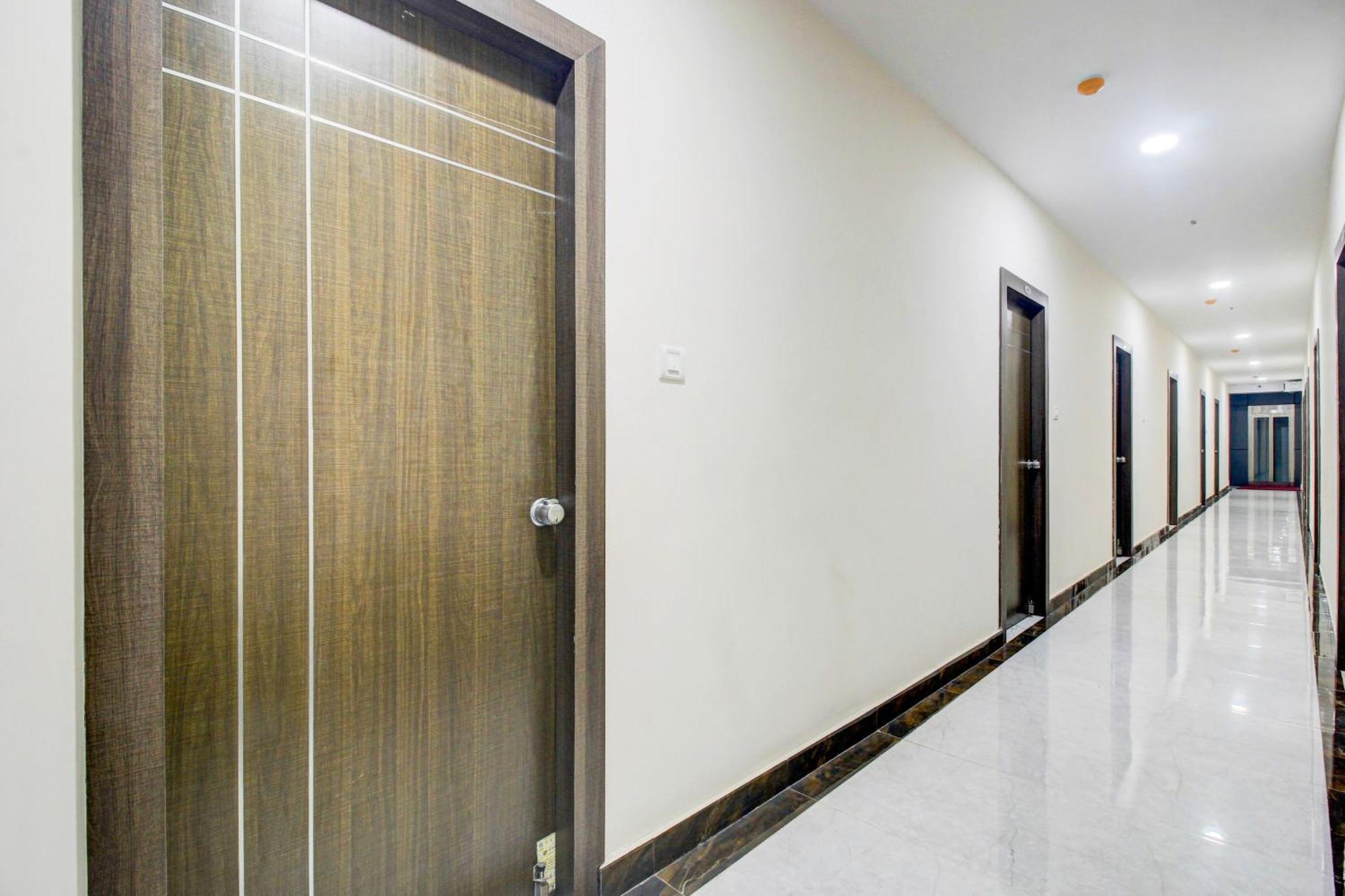 Hotel O Bhilva Inn Kondapur  Kültér fotó